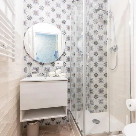 Apartment In Centro Piu Parcheggio Gratuito Turin